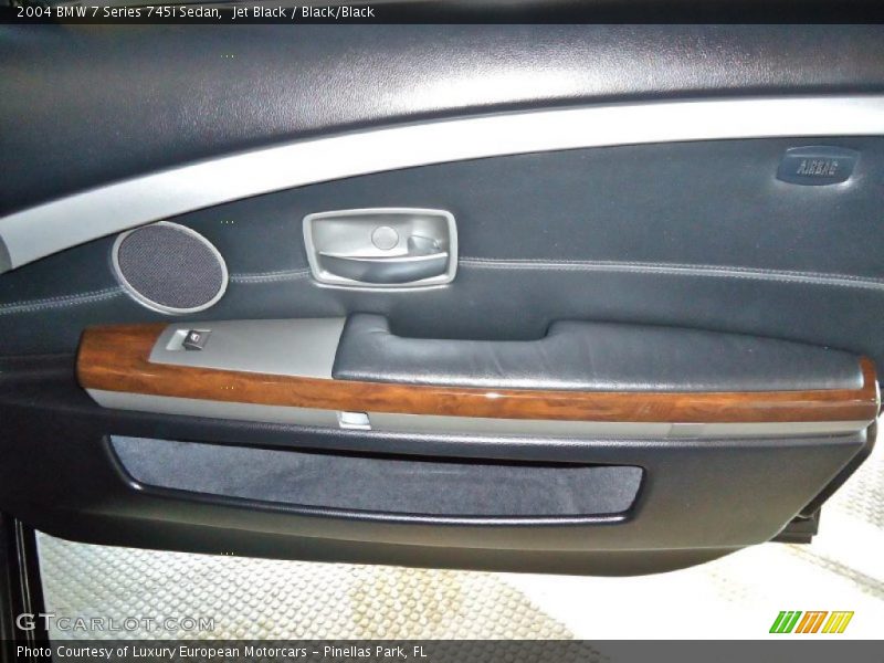 Jet Black / Black/Black 2004 BMW 7 Series 745i Sedan
