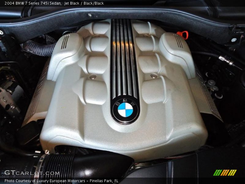 Jet Black / Black/Black 2004 BMW 7 Series 745i Sedan
