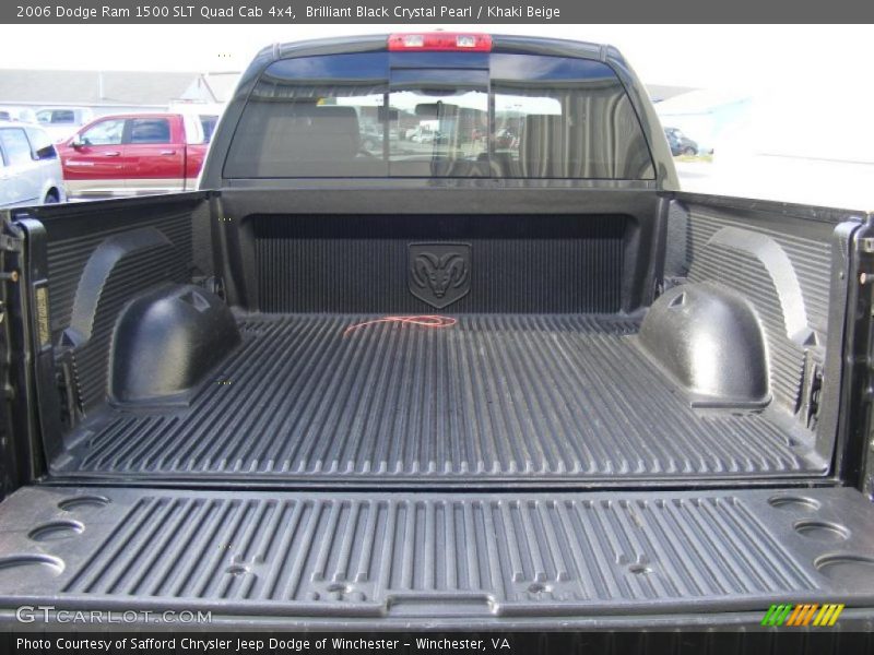 Brilliant Black Crystal Pearl / Khaki Beige 2006 Dodge Ram 1500 SLT Quad Cab 4x4