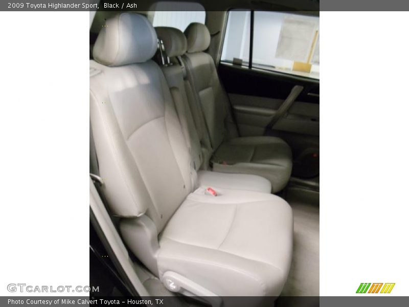 Black / Ash 2009 Toyota Highlander Sport