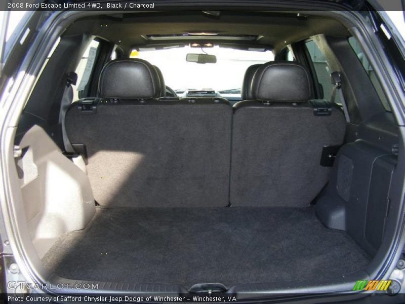  2008 Escape Limited 4WD Trunk