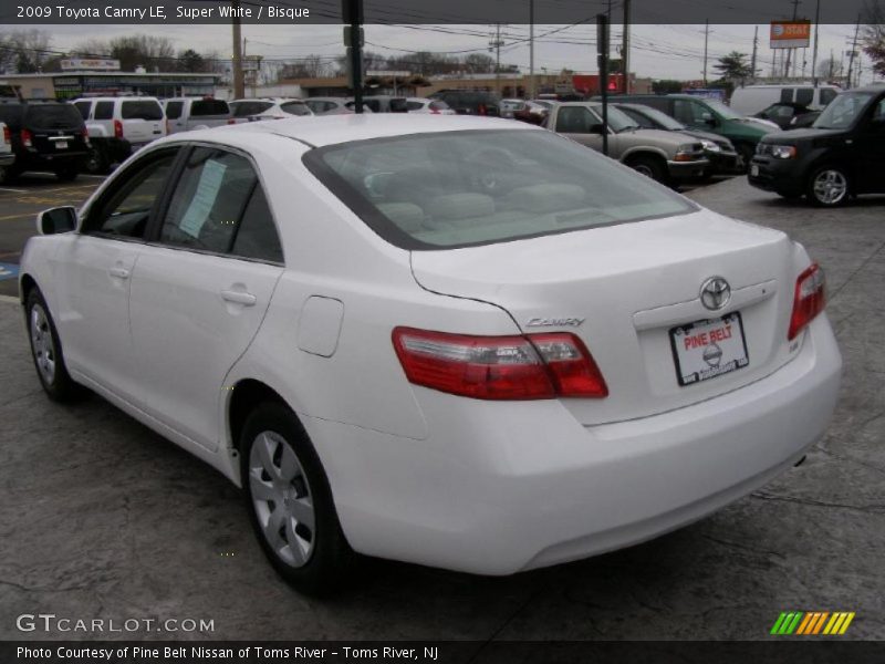 Super White / Bisque 2009 Toyota Camry LE