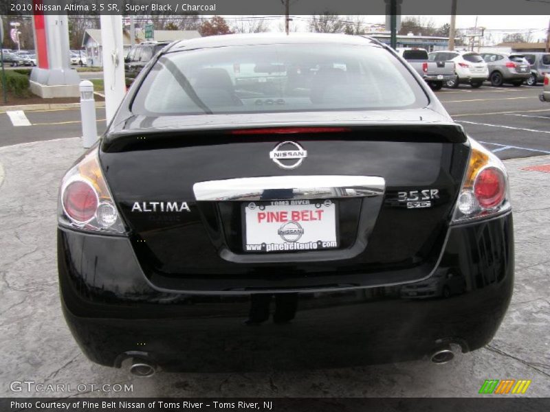Super Black / Charcoal 2010 Nissan Altima 3.5 SR