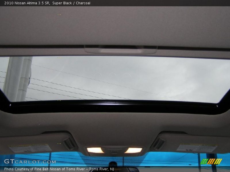Super Black / Charcoal 2010 Nissan Altima 3.5 SR
