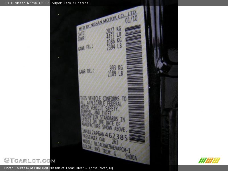 Super Black / Charcoal 2010 Nissan Altima 3.5 SR