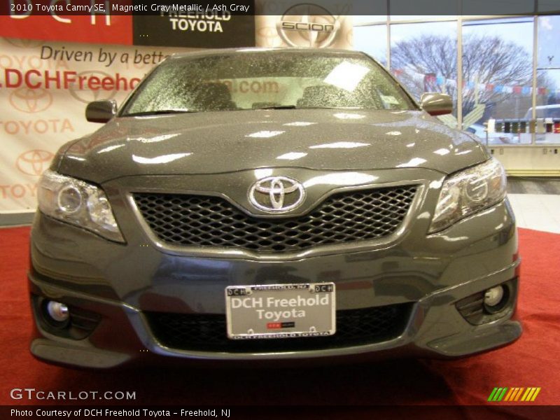 Magnetic Gray Metallic / Ash Gray 2010 Toyota Camry SE