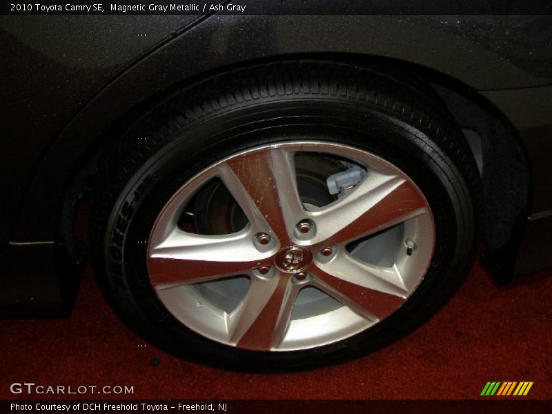 Magnetic Gray Metallic / Ash Gray 2010 Toyota Camry SE