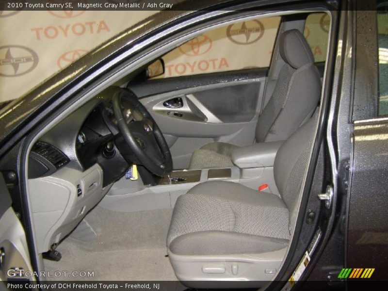 Magnetic Gray Metallic / Ash Gray 2010 Toyota Camry SE