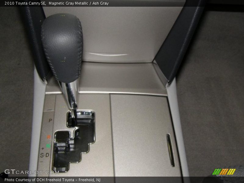 Magnetic Gray Metallic / Ash Gray 2010 Toyota Camry SE