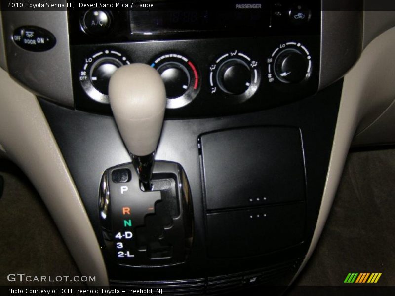 Desert Sand Mica / Taupe 2010 Toyota Sienna LE