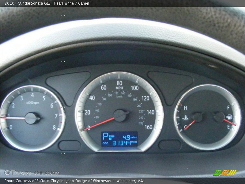Pearl White / Camel 2010 Hyundai Sonata GLS
