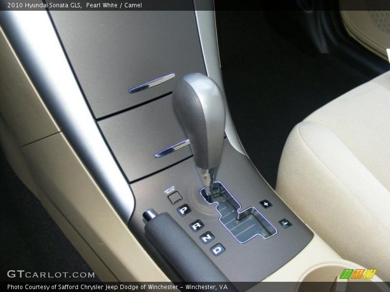 Pearl White / Camel 2010 Hyundai Sonata GLS