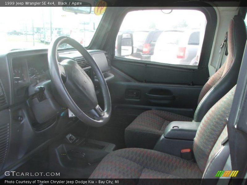  1999 Wrangler SE 4x4 Agate Interior