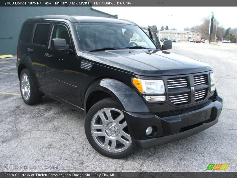 Front 3/4 View of 2008 Nitro R/T 4x4