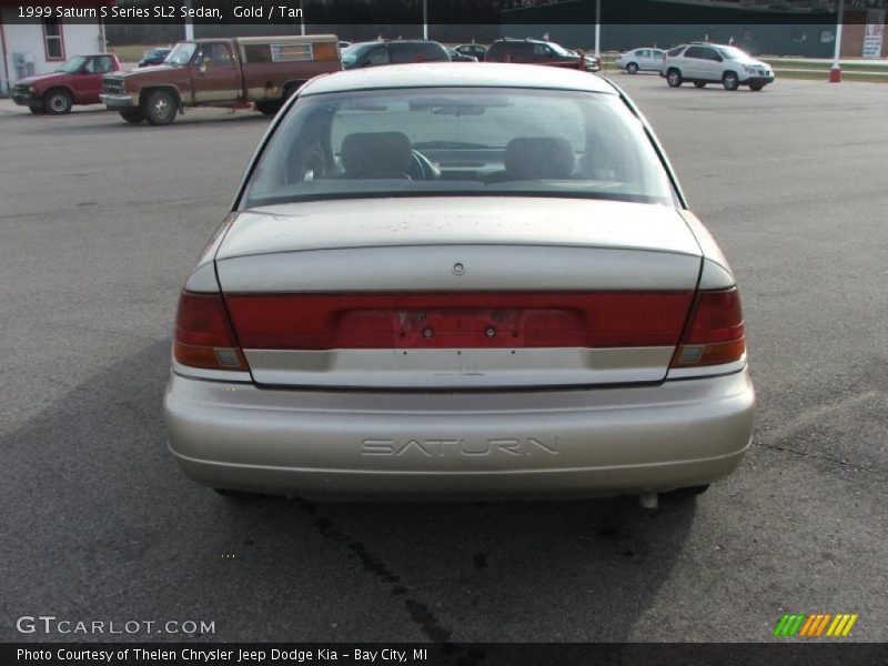Gold / Tan 1999 Saturn S Series SL2 Sedan