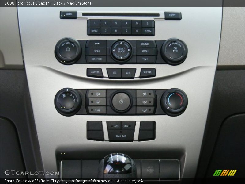Controls of 2008 Focus S Sedan