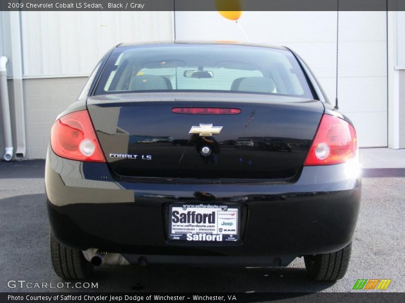 Black / Gray 2009 Chevrolet Cobalt LS Sedan