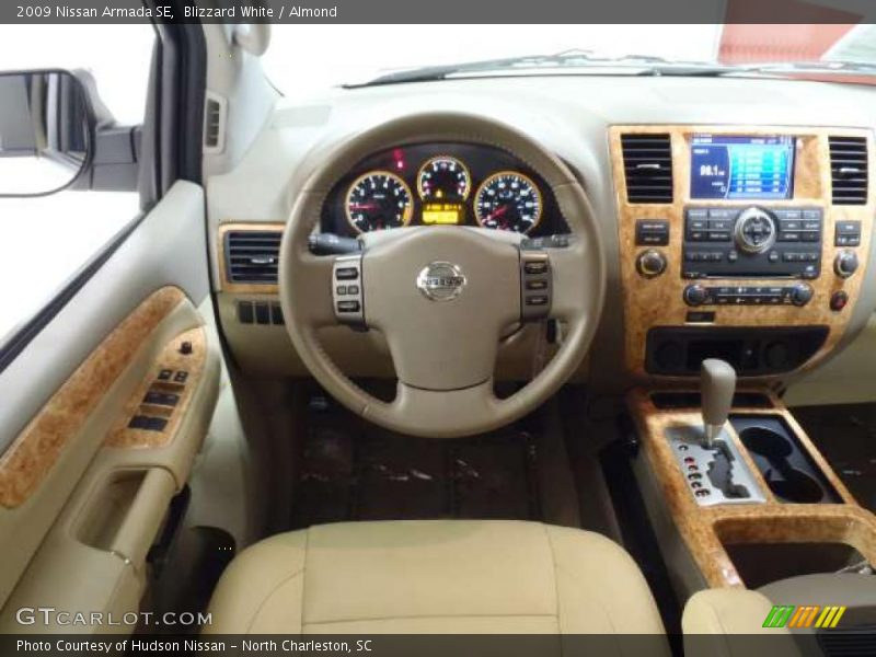 Blizzard White / Almond 2009 Nissan Armada SE