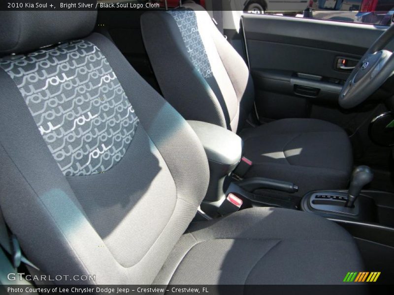 Bright Silver / Black Soul Logo Cloth 2010 Kia Soul +