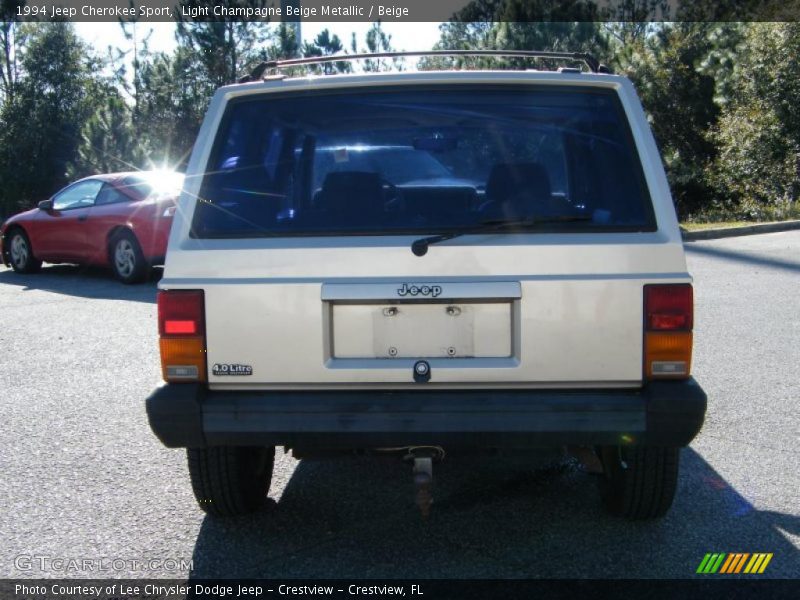 Light Champagne Beige Metallic / Beige 1994 Jeep Cherokee Sport