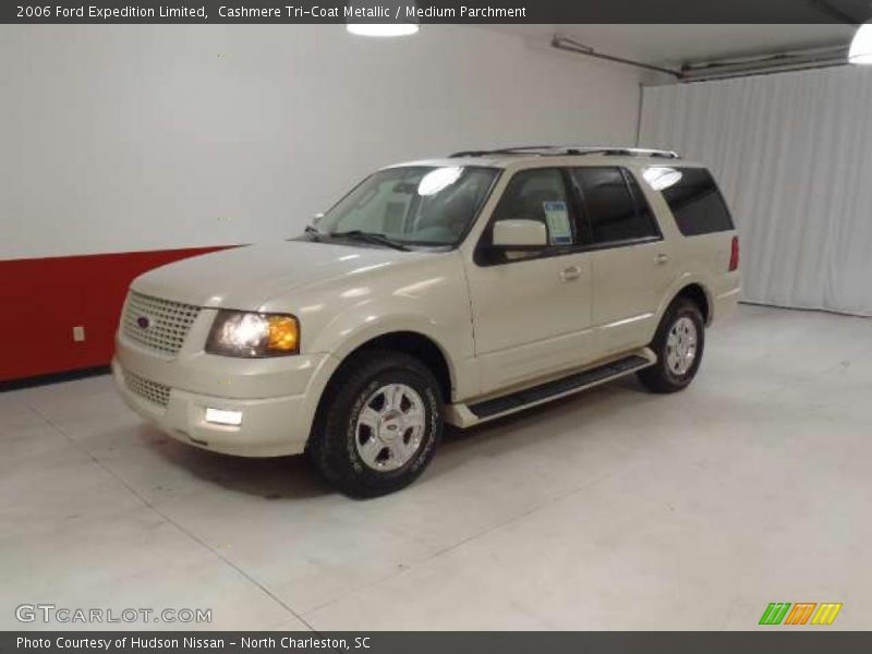 Cashmere Tri-Coat Metallic / Medium Parchment 2006 Ford Expedition Limited