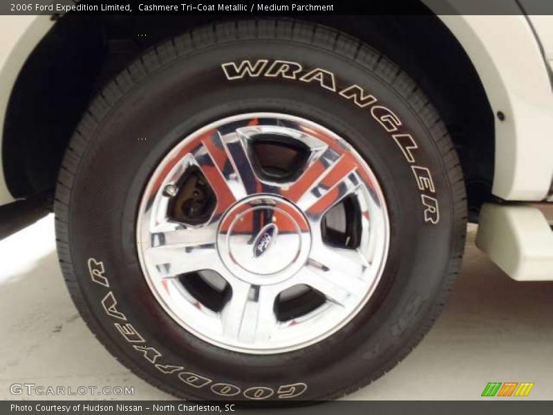 Cashmere Tri-Coat Metallic / Medium Parchment 2006 Ford Expedition Limited