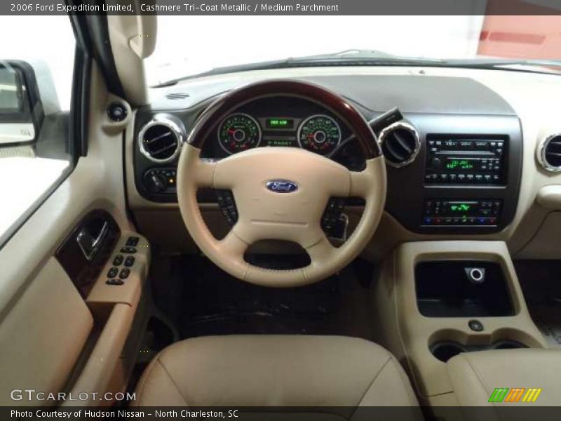 Cashmere Tri-Coat Metallic / Medium Parchment 2006 Ford Expedition Limited