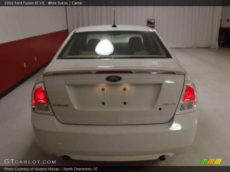 White Suede / Camel 2009 Ford Fusion SE V6