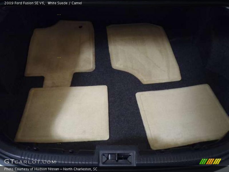 White Suede / Camel 2009 Ford Fusion SE V6