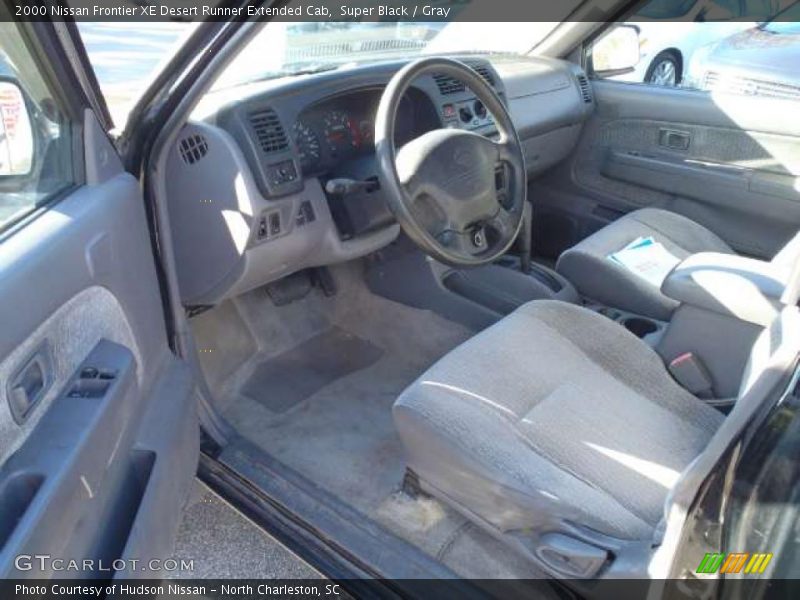 Super Black / Gray 2000 Nissan Frontier XE Desert Runner Extended Cab