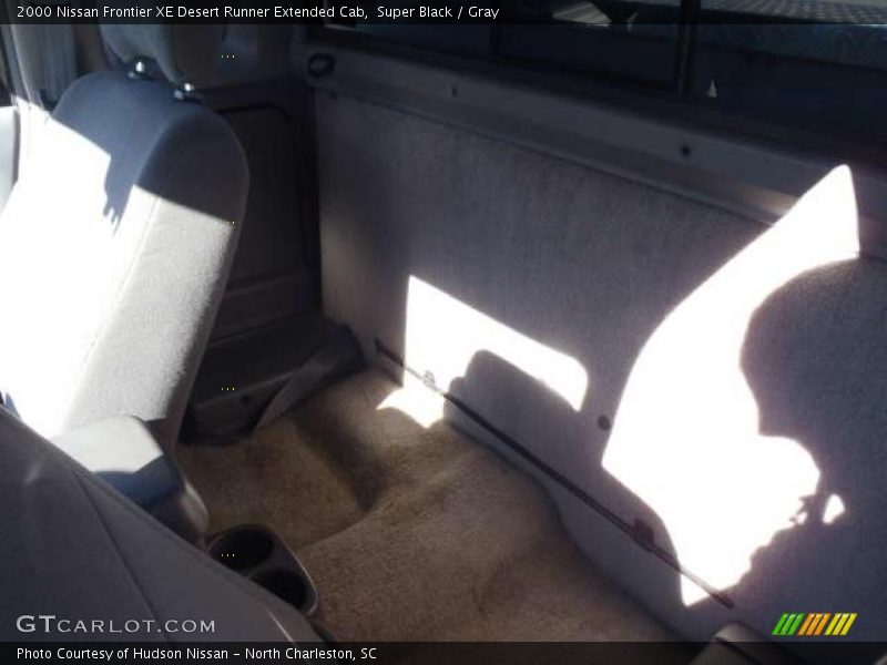 Super Black / Gray 2000 Nissan Frontier XE Desert Runner Extended Cab