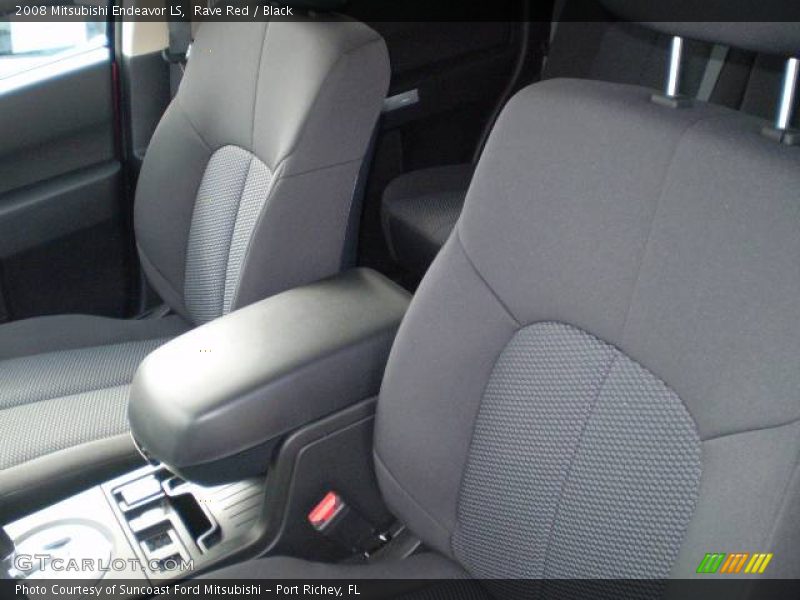 Rave Red / Black 2008 Mitsubishi Endeavor LS