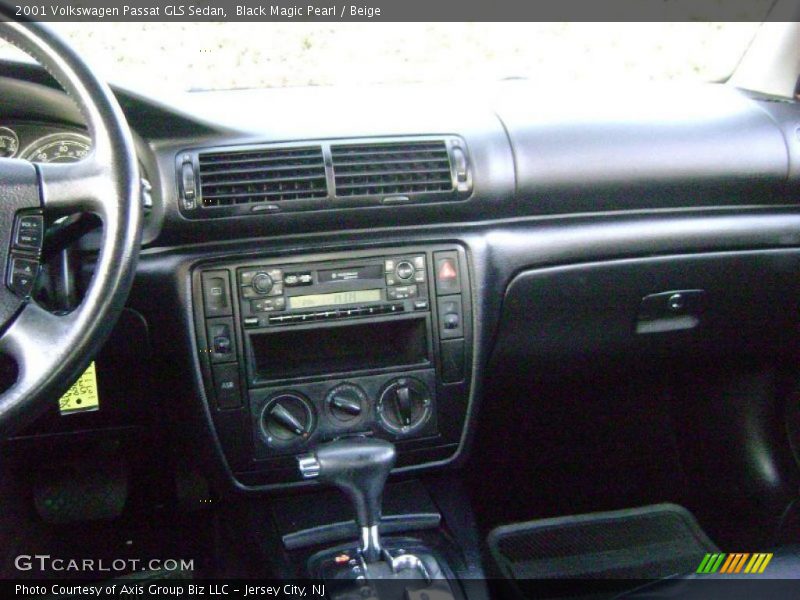 Black Magic Pearl / Beige 2001 Volkswagen Passat GLS Sedan