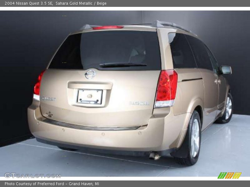 Sahara Gold Metallic / Beige 2004 Nissan Quest 3.5 SE