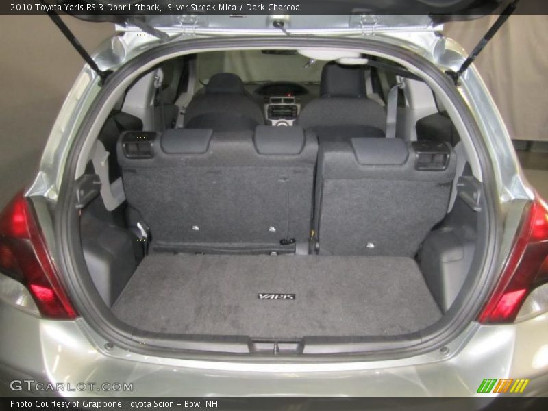 Silver Streak Mica / Dark Charcoal 2010 Toyota Yaris RS 3 Door Liftback