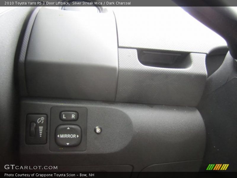 Silver Streak Mica / Dark Charcoal 2010 Toyota Yaris RS 3 Door Liftback