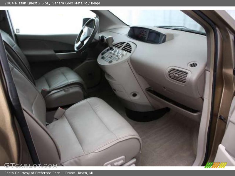Sahara Gold Metallic / Beige 2004 Nissan Quest 3.5 SE