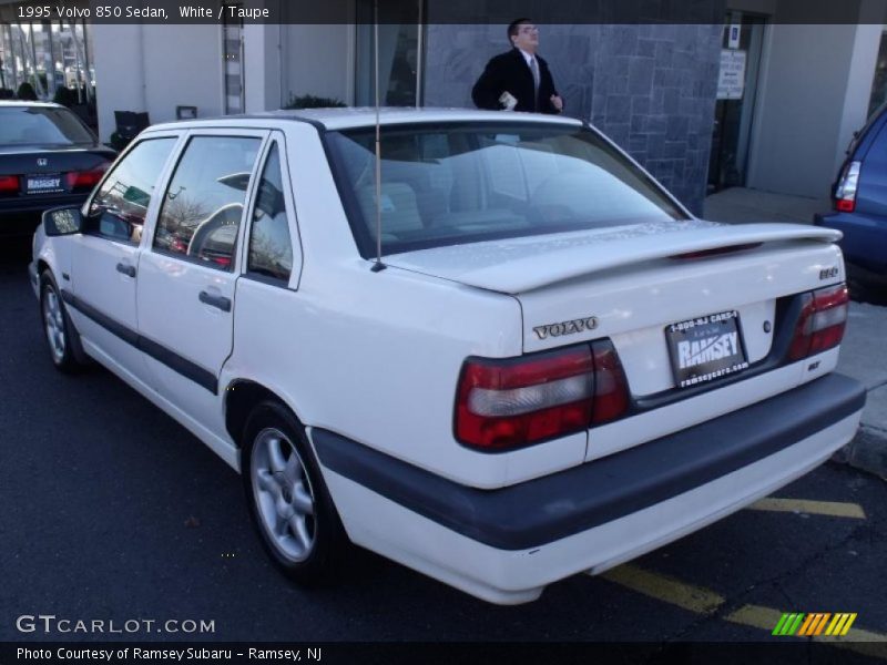 White / Taupe 1995 Volvo 850 Sedan