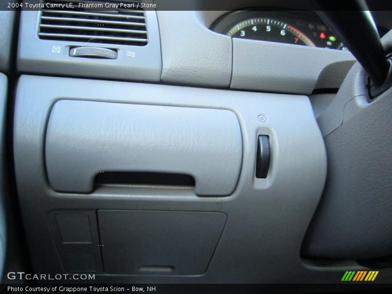 Phantom Gray Pearl / Stone 2004 Toyota Camry LE