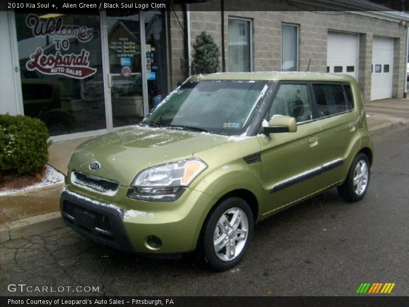 Alien Green / Black Soul Logo Cloth 2010 Kia Soul +
