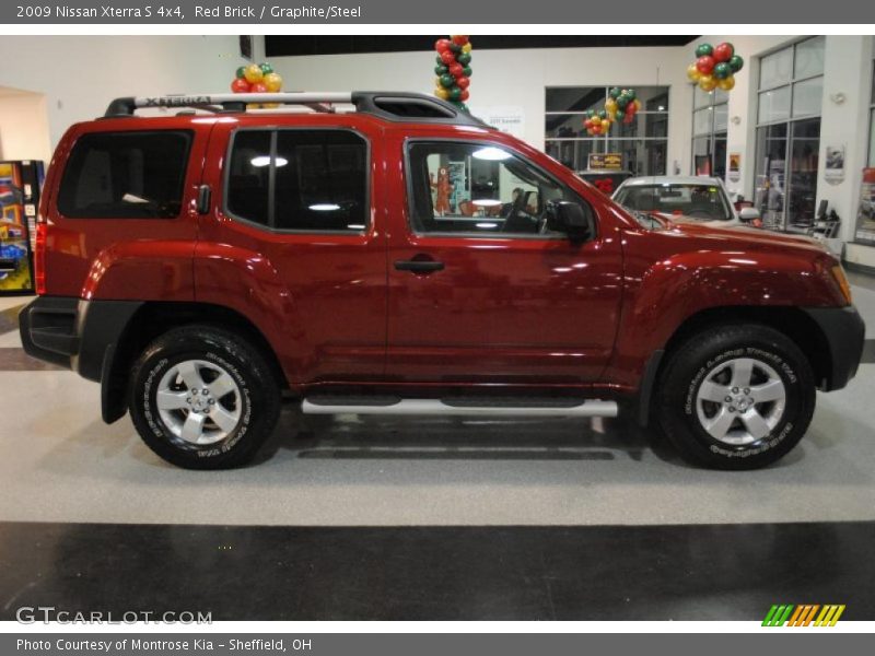 Red Brick / Graphite/Steel 2009 Nissan Xterra S 4x4