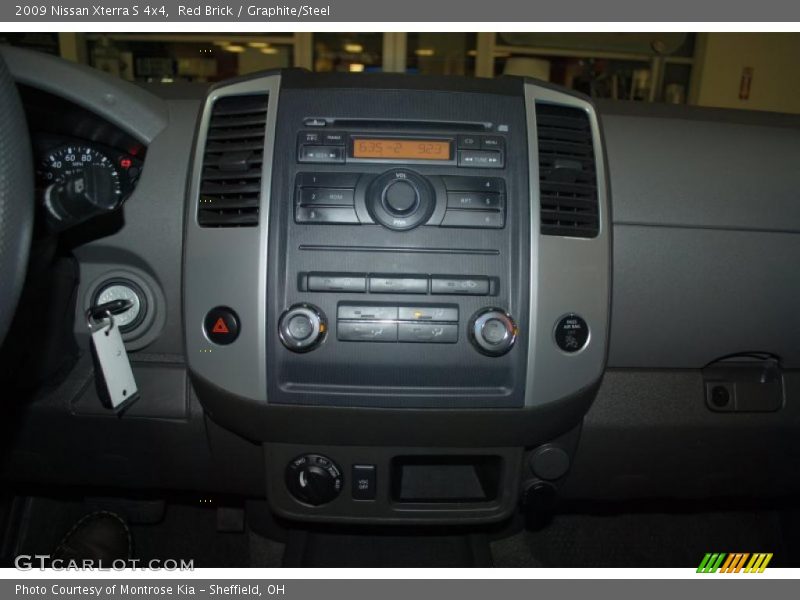 Red Brick / Graphite/Steel 2009 Nissan Xterra S 4x4