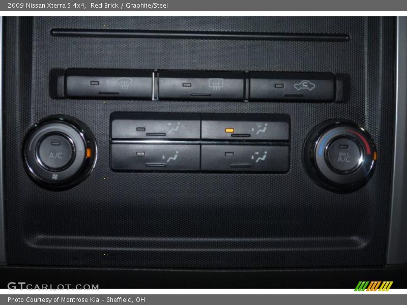Red Brick / Graphite/Steel 2009 Nissan Xterra S 4x4