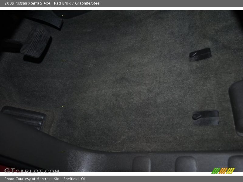 Red Brick / Graphite/Steel 2009 Nissan Xterra S 4x4