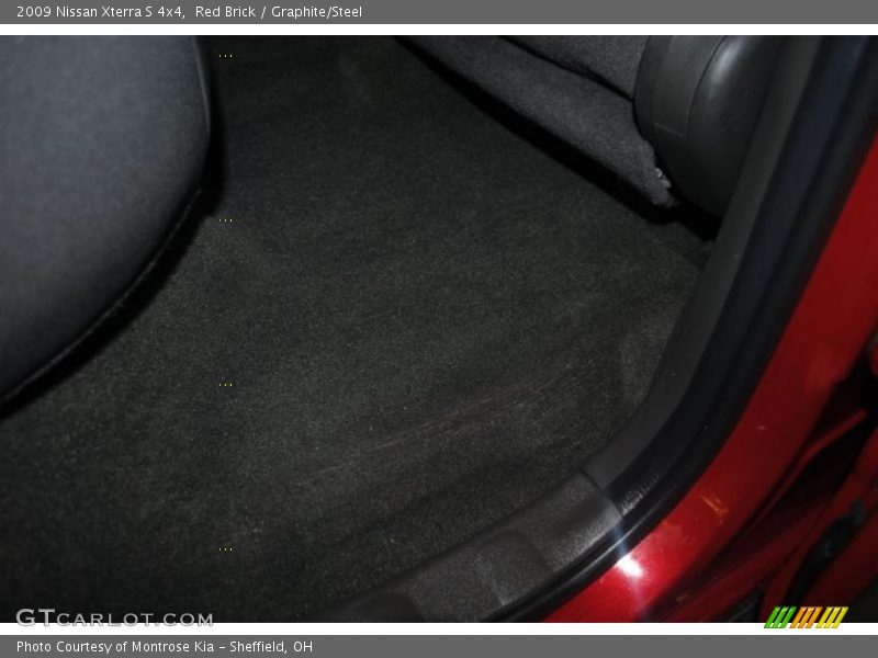 Red Brick / Graphite/Steel 2009 Nissan Xterra S 4x4