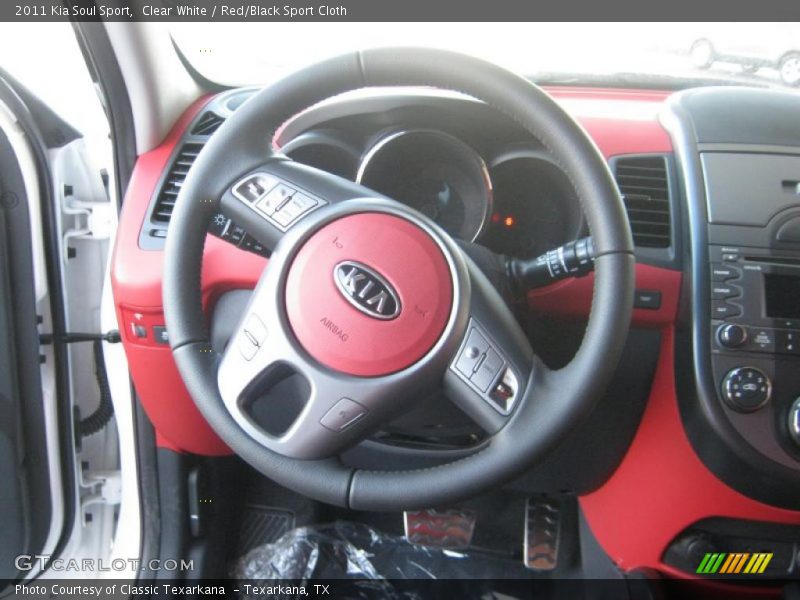 Clear White / Red/Black Sport Cloth 2011 Kia Soul Sport