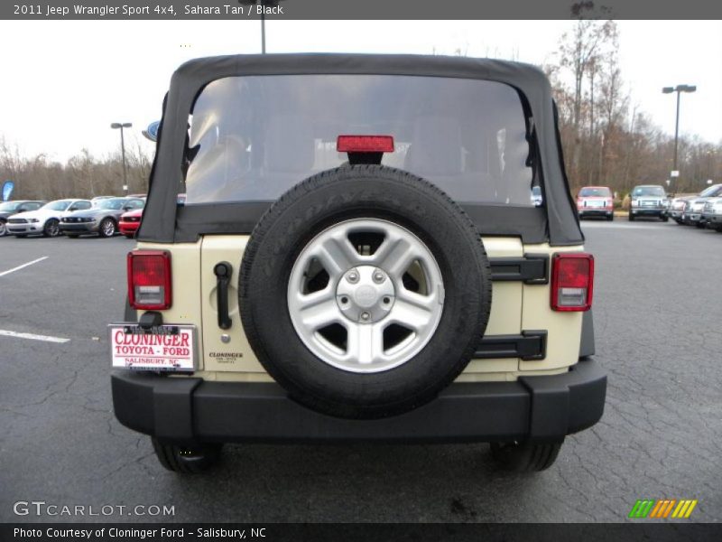 Sahara Tan / Black 2011 Jeep Wrangler Sport 4x4