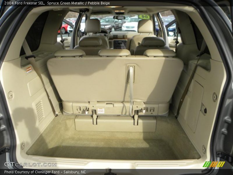 2004 Freestar SEL Trunk