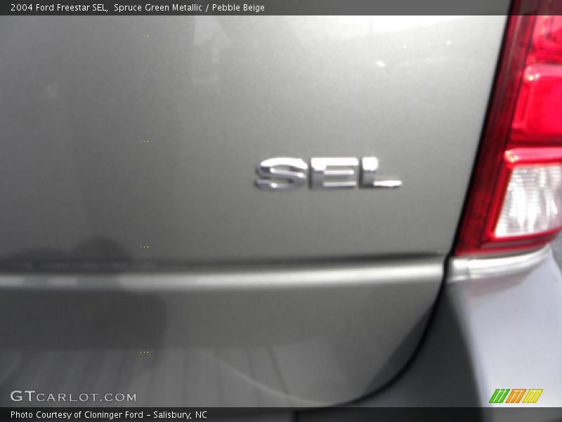 Spruce Green Metallic / Pebble Beige 2004 Ford Freestar SEL
