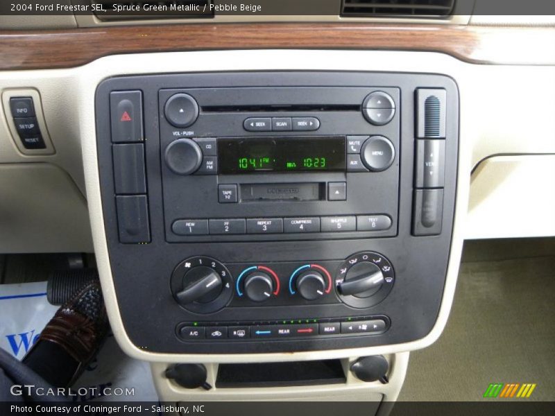 Controls of 2004 Freestar SEL